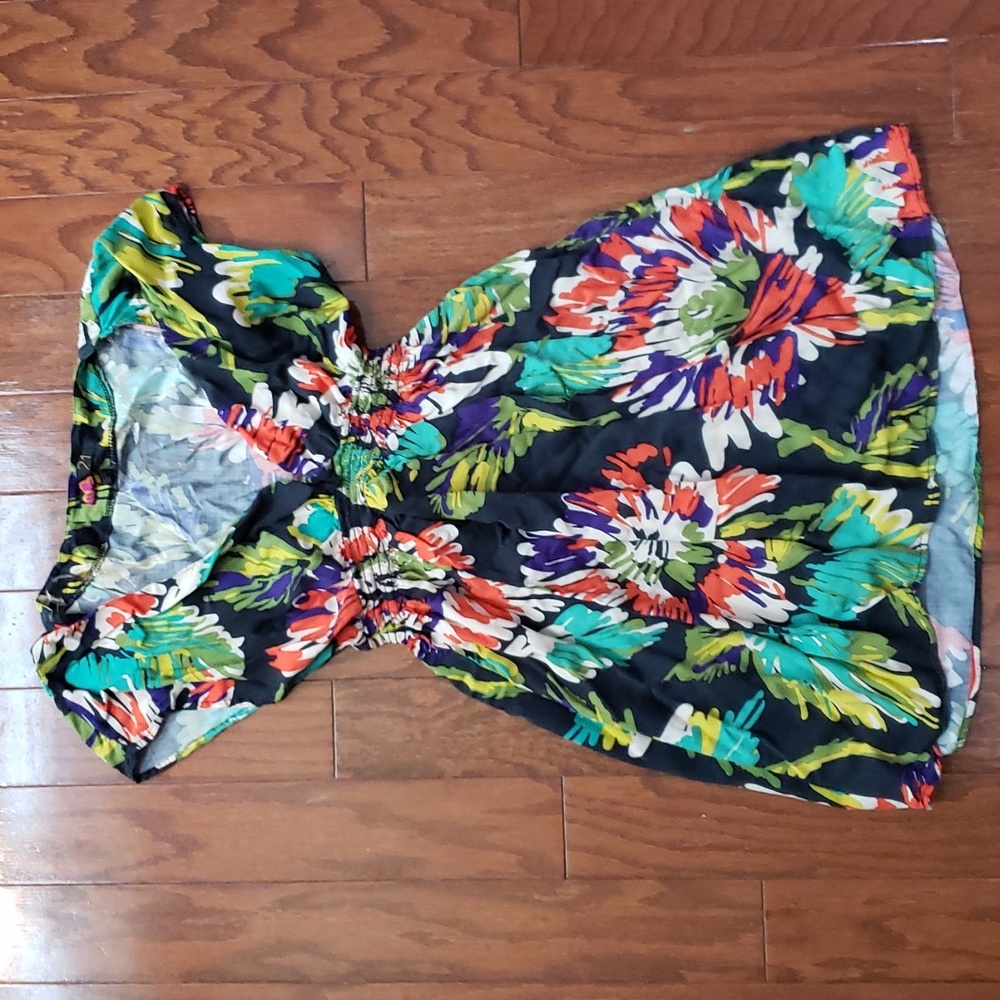 Floral cap sleeve long top size Medium